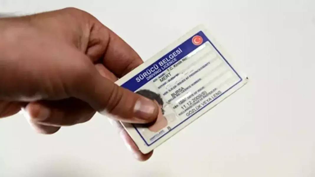 Ali Yerlikaya’dan Son Uyarı: Ehliyet Yenilemeyen Yandı 6